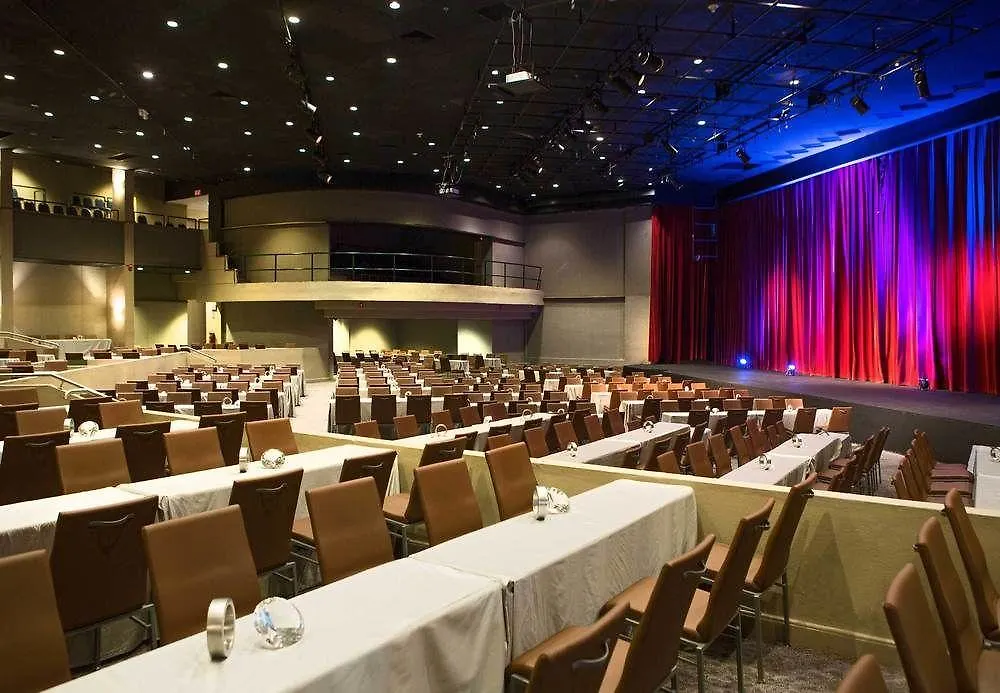 ****  Renaissance Santo Domingo Jaragua Hotel & Casino Dominican Republic