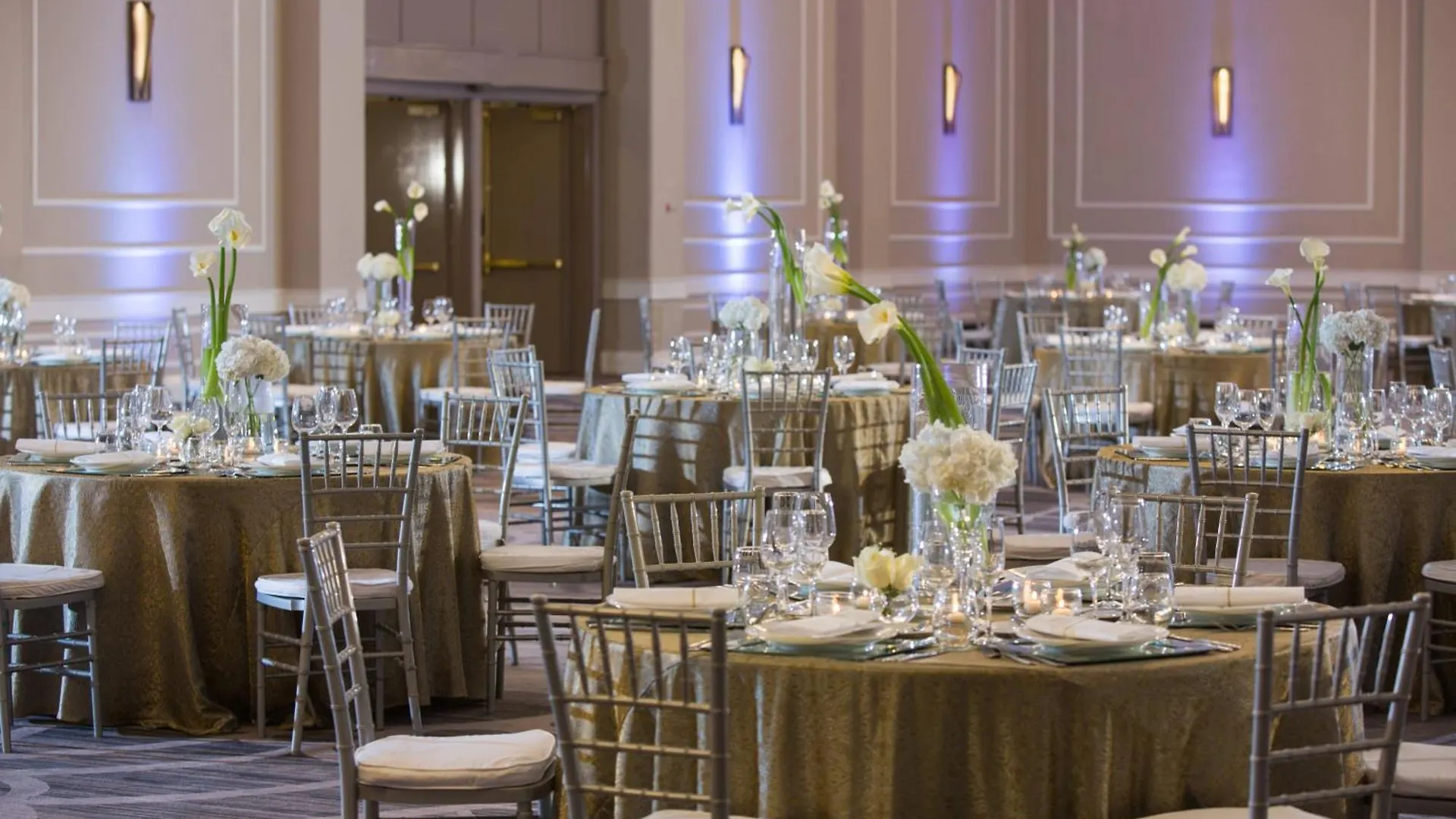 ****  Renaissance Santo Domingo Jaragua Hotel & Casino Dominican Republic